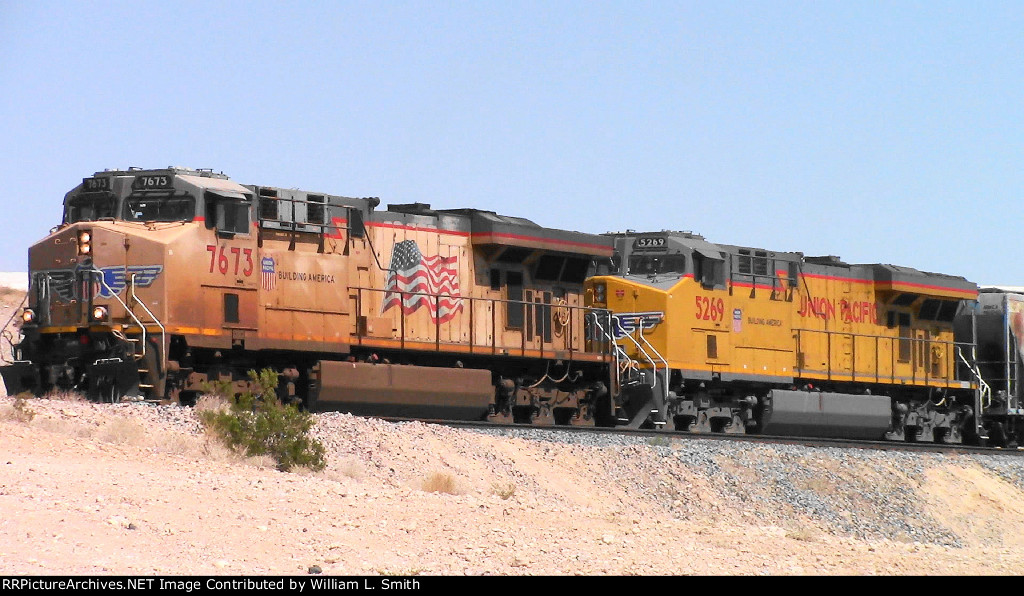 WB Manifest Frt at Erie NV -4